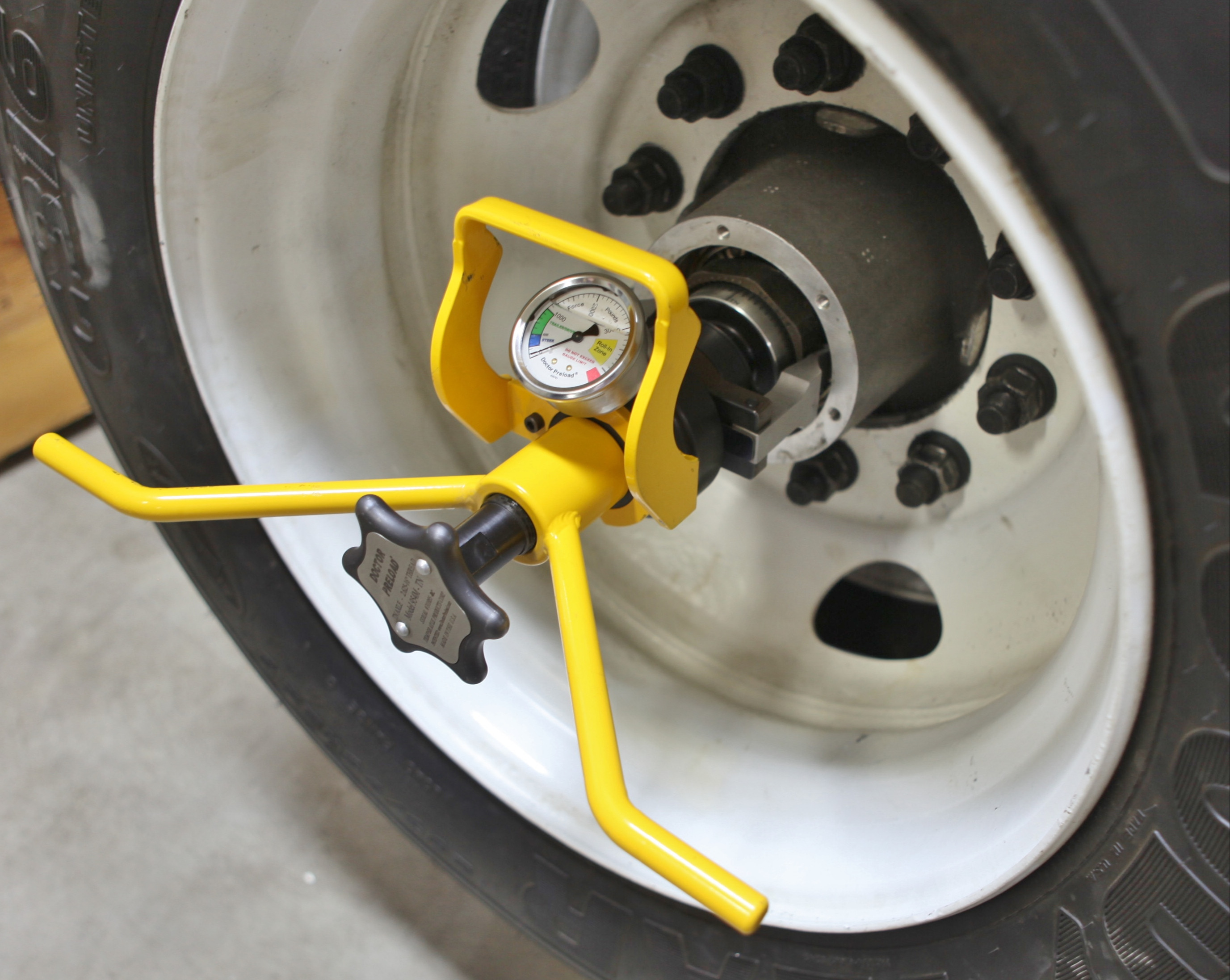 Doctor Preload® Wheel Bearing Adjustment Tool & Temper-Loc® Spindle Nuts 186